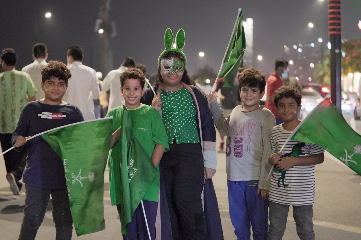 أهم احتفالات اليوم الوطني السعودي الذكرى 93 في المملكة!! تعرف على أكثر العادات والتقاليد الغريبة